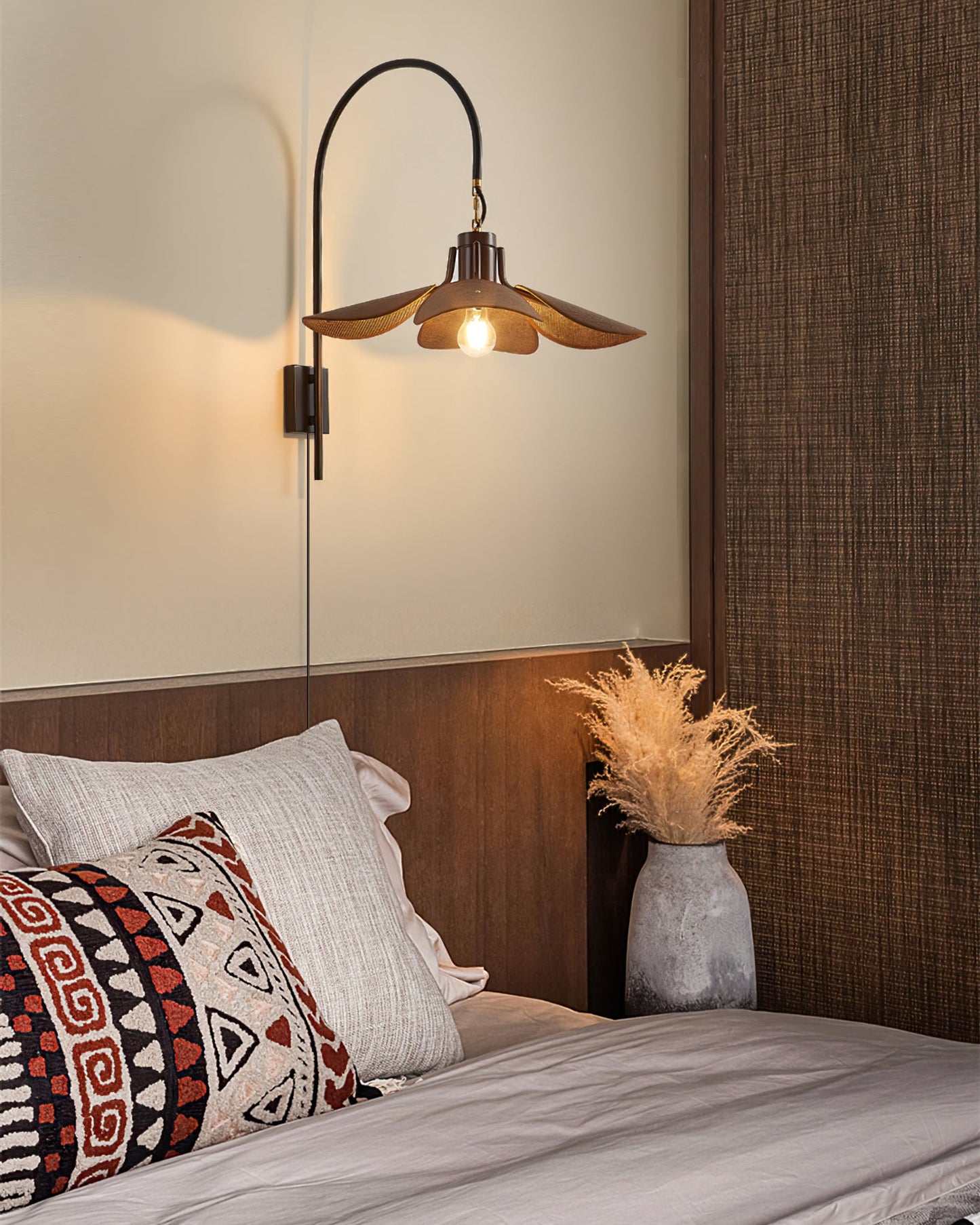 Riankh wood fabric lamp installed hotel bedside - Casa Norex