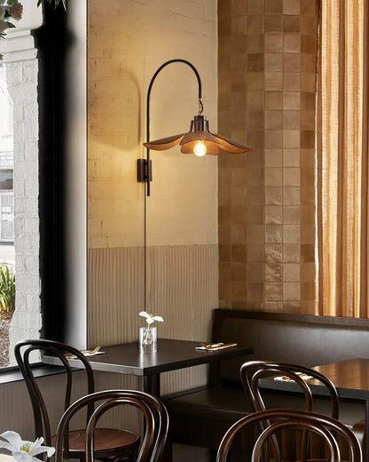 Riankh plug-in lamp light brown finish living room - Casa Norex