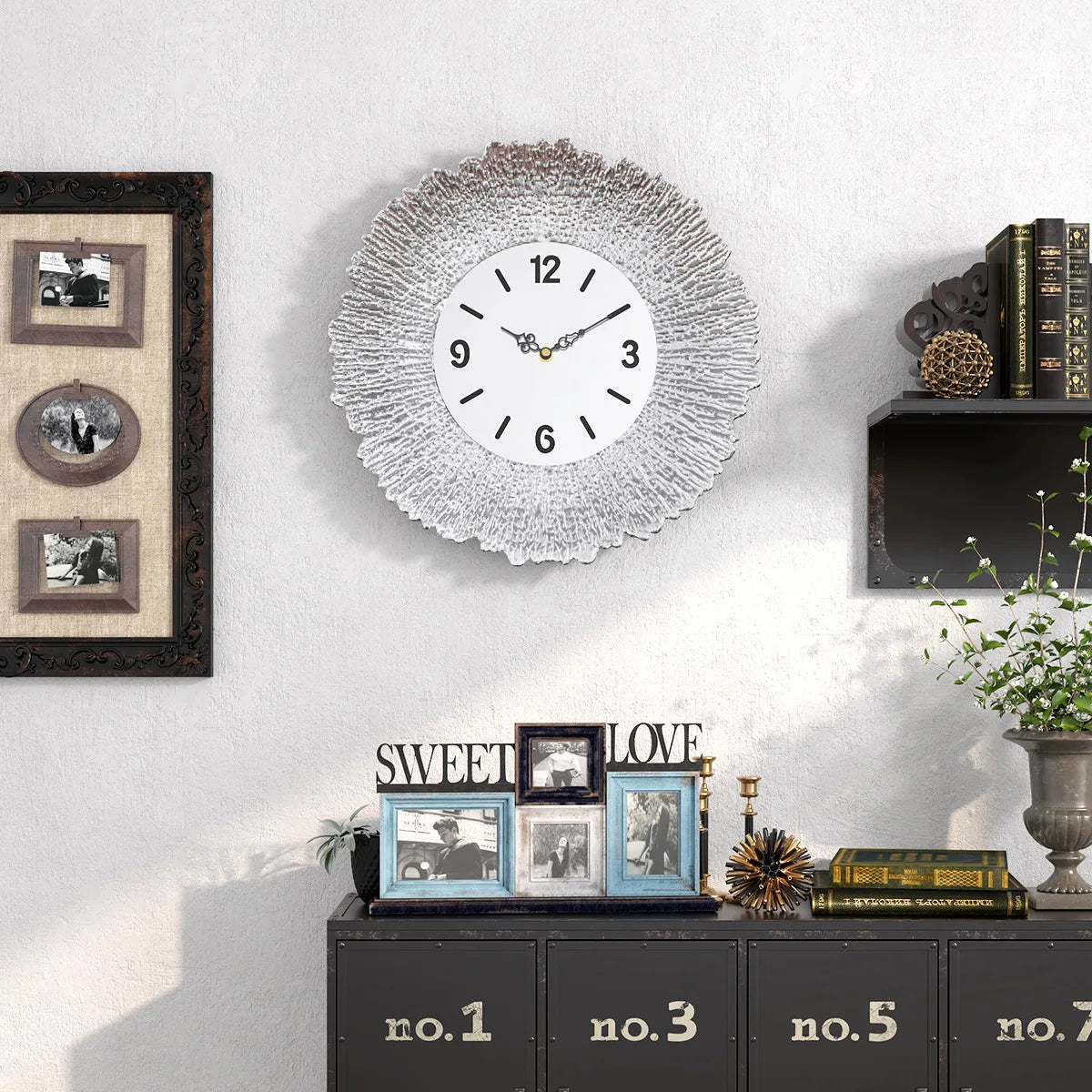 Minimalist Wall Clock detail view 7 — Casa Norex