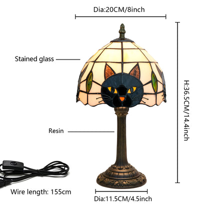 Miso cat table lamp glowing on a child nightstand — Casa Norex
