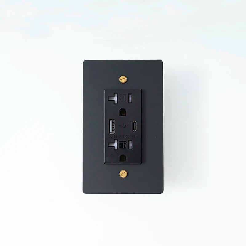Black Gold 20A wall outlet — USB Type-C port — Casa Norex