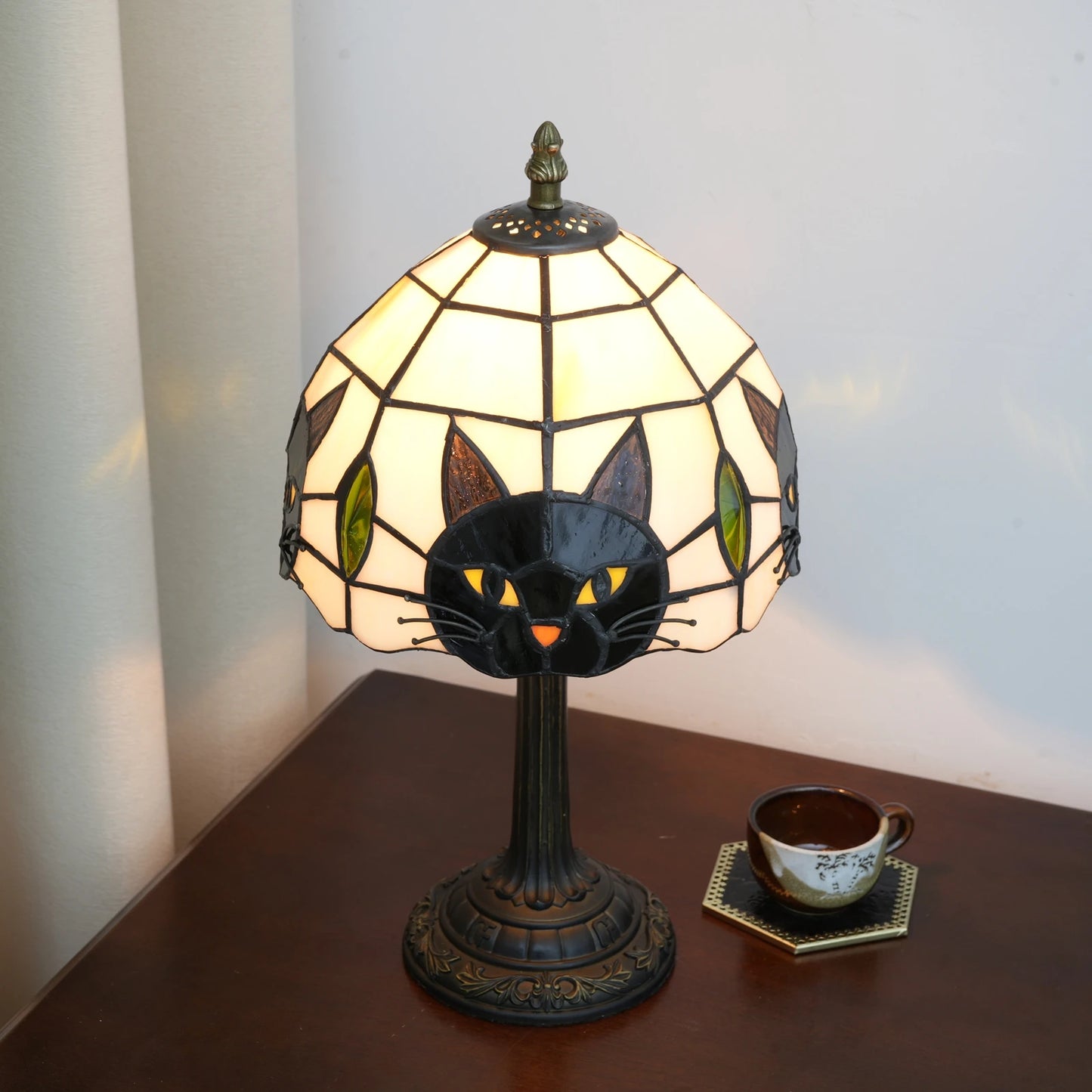Miso Cat Table Lamp