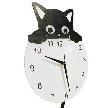Cat & Fish Pendulum Wall Clock kitten face detail | Casa Norex