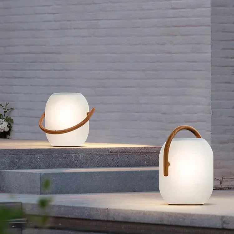 Solar lantern waterproof IP65 housing detail, outdoor use — Casa Norex