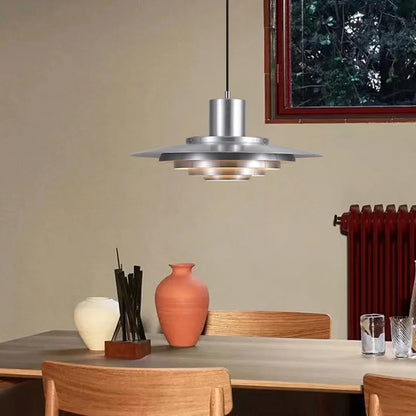 Pendant light glowing in Cool White light color