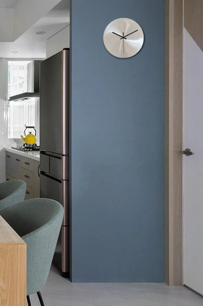 Ultra-Thin Metal Wall Clock rear mounting hardware — Casa Norex