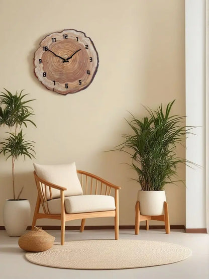 Wood Grain Round Wall Clock detail view 6 — Casa Norex