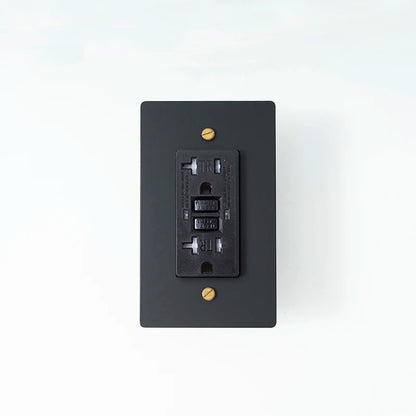 Black Gold 20A wall outlet — GFCI protection — Casa Norex