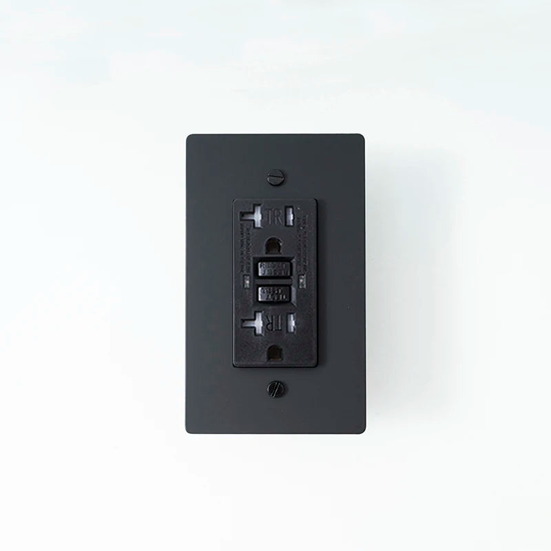 Solid Black 20A wall outlet — GFCI protection — Casa Norex