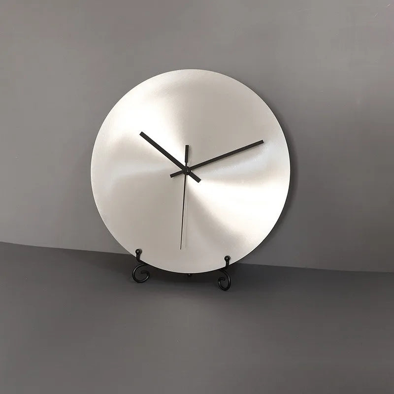 Ultra-Thin Metal Wall Clock side profile thickness detail | Casa Norex