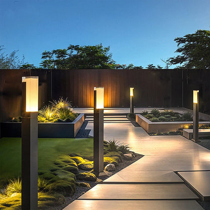 Aluminum LED lawn lamp Model A at 30cm height