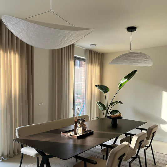 Tense Tyvek pendant lamp with black body and white shade | Casa Norex