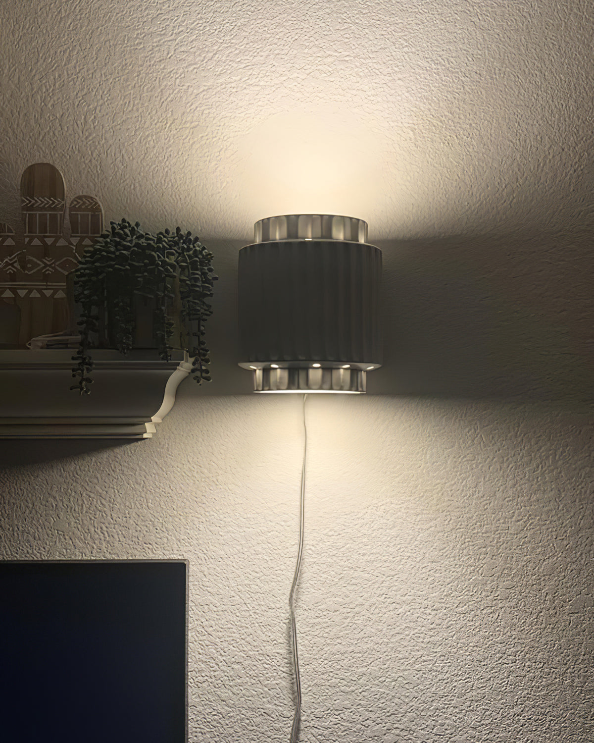 Tristan wall lamp installed bedroom warm ambient - Casa Norex