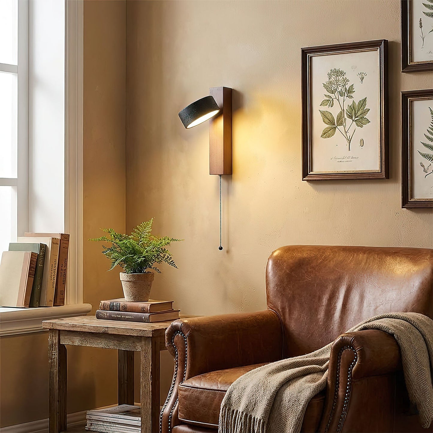 Vera Wall Sconce