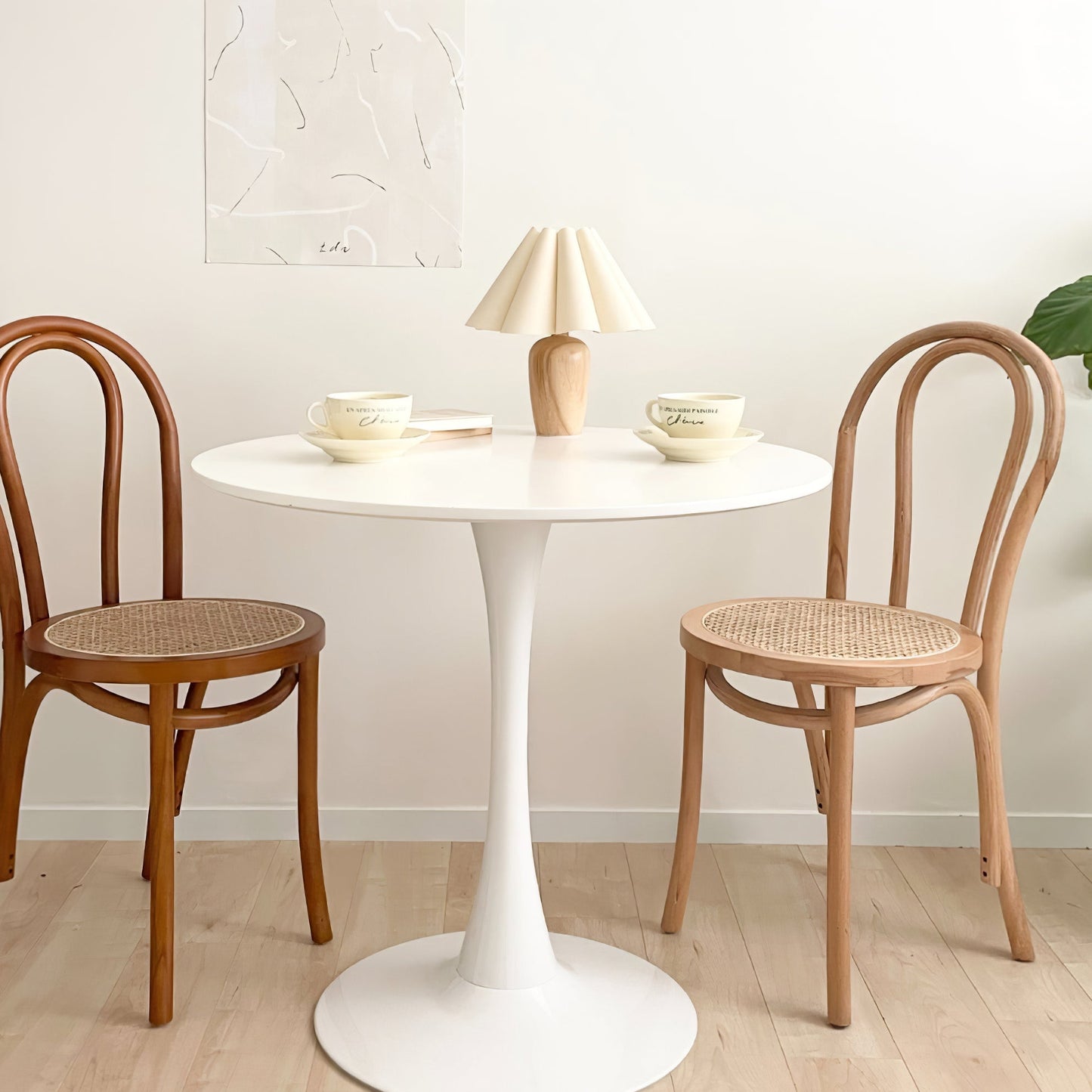 Vintage Fluted Beige Table Lamp