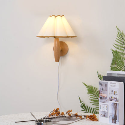 Vintage Fluted Plug In Wall Lamp
