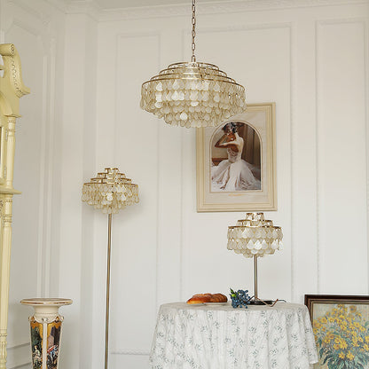 Vivant Shell Pendant Lamp