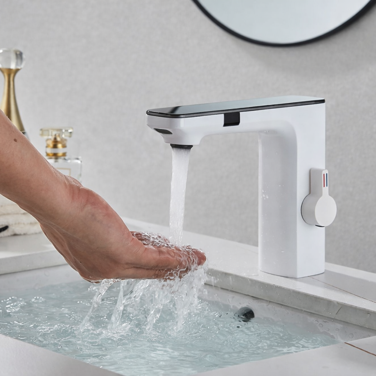 Sensora Bathroom Basin Faucet in bathroom vanity setting — Touchless Sensor | Casa Norex