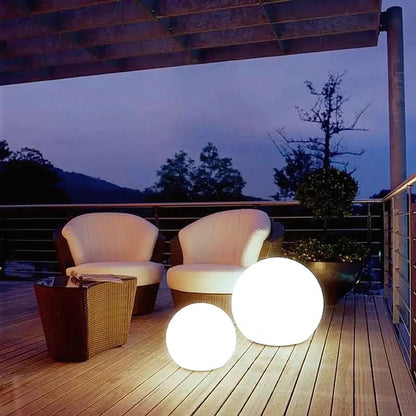 Waterproof globe light — color-shifting LED with metal hanging hook | Casa Norex