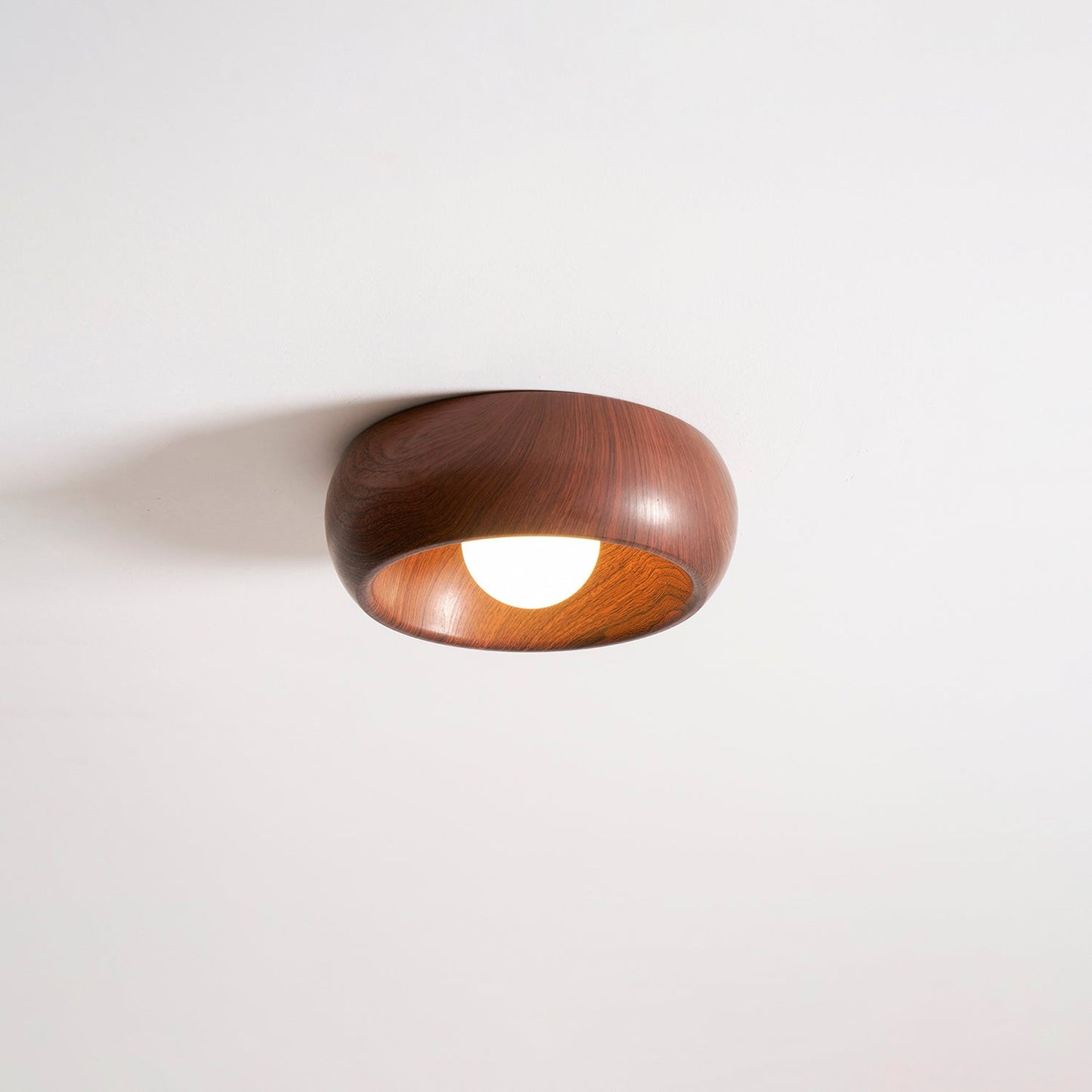 Zuwa Ceiling Light