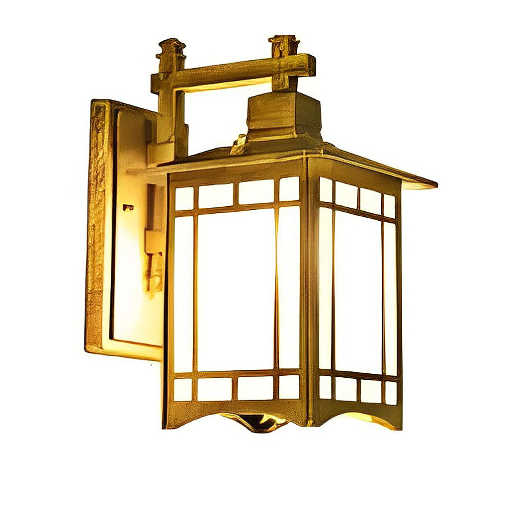 Retro lantern outdoor wall light black frame in outdoor setting — Casa Norex
