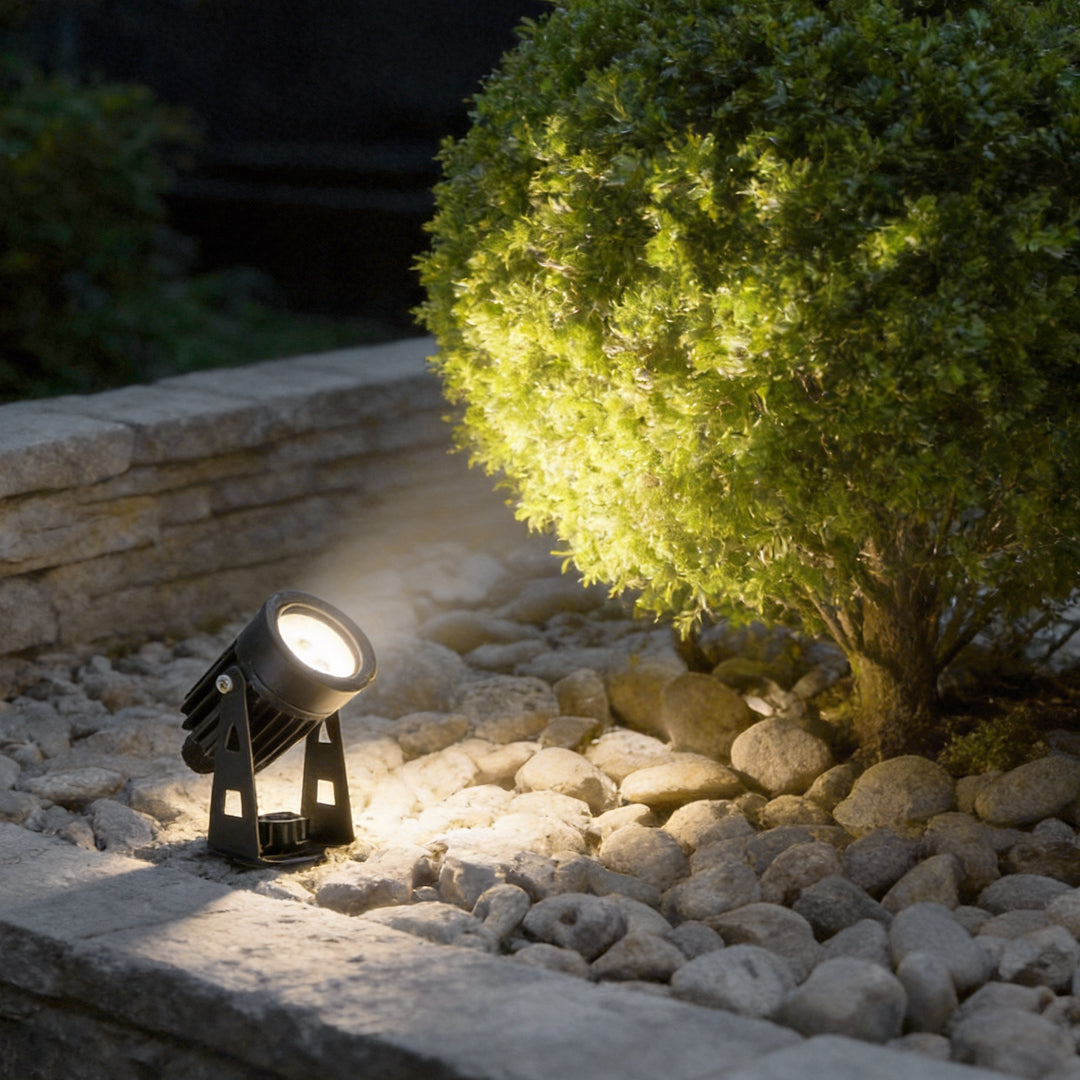 Quartet Adjustable Solar Spotlight, product view 6