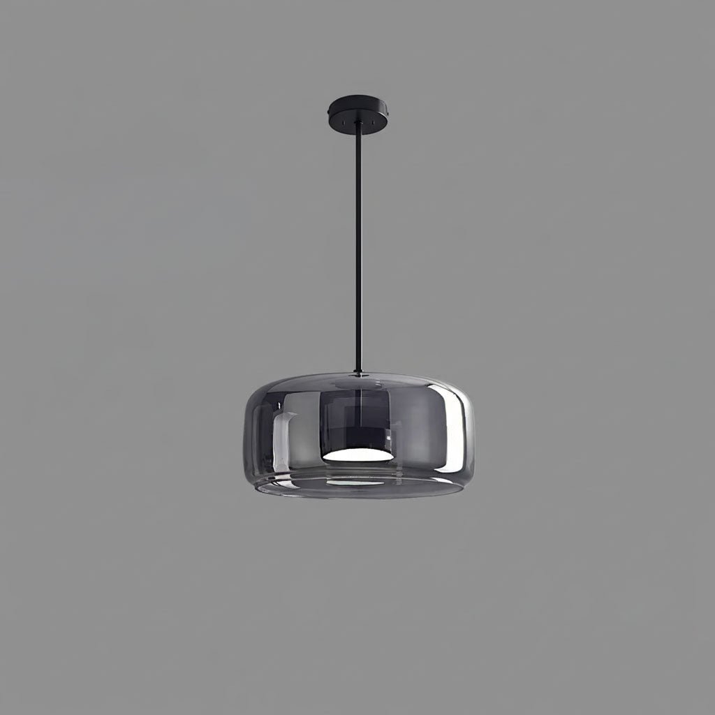 Close-up of hand-blown glass on Metro Sphere pendant | Casa Norex