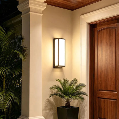 Ashby covered porch entry — Casa Norex