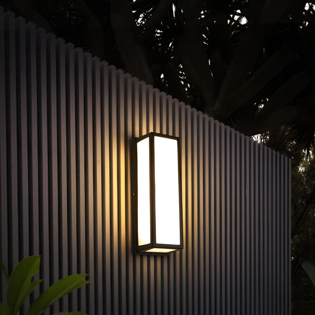 Ashby fence mounted wall light — Casa Norex