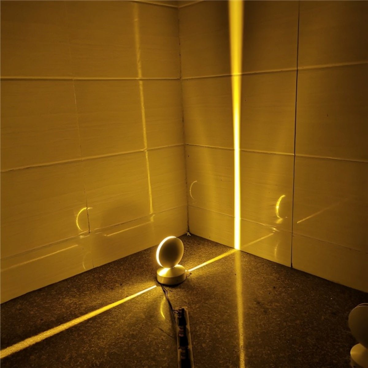 Wall spot light Warm White color option — Casa Norex