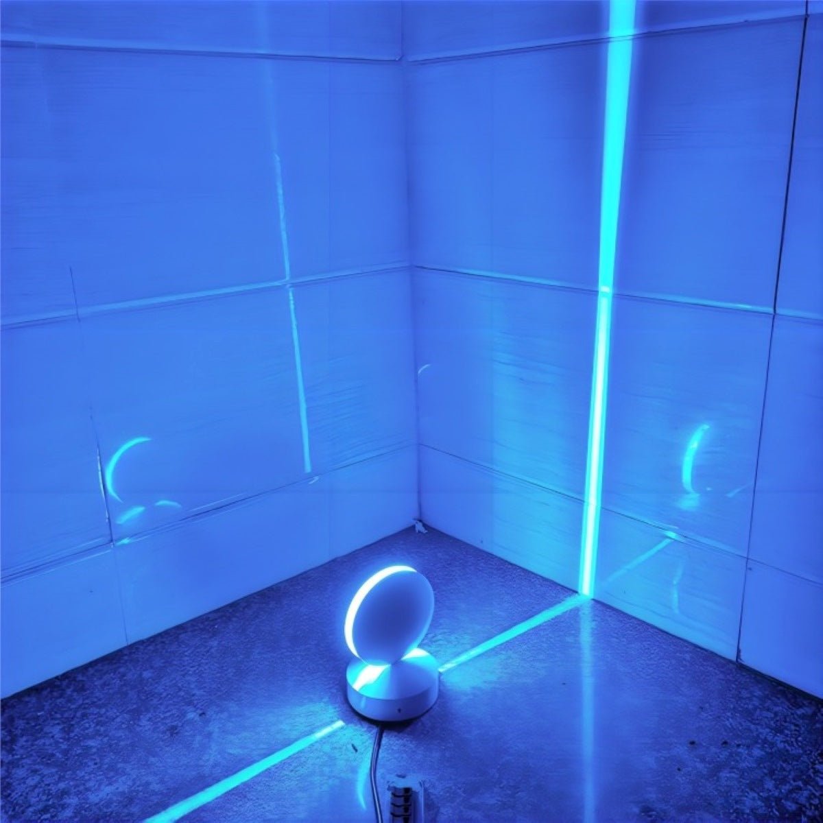 Wall spot light RGB color mode detail — Casa Norex