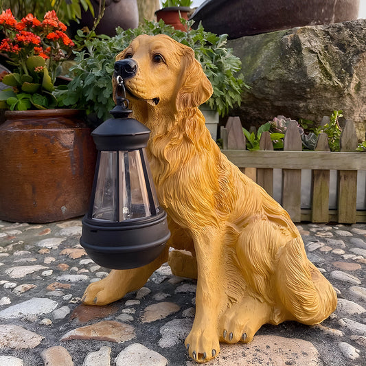Bramble golden retriever statue in a garden | Casa Norex