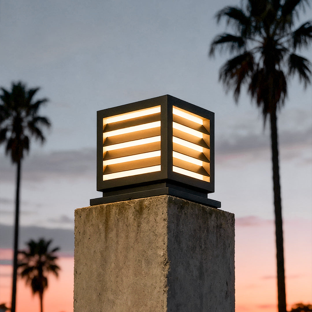 Harcourt waterproof pillar light for landscape lighting — Casa Norex