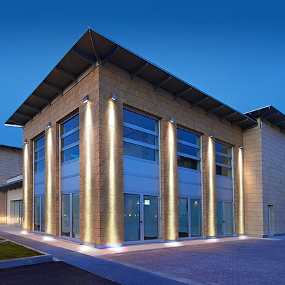 Quill spot lights on commercial building columns — Casa Norex