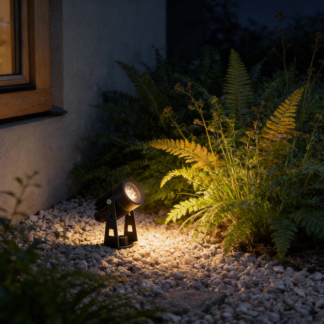 Quartet Adjustable Solar Spotlight, product view 5
