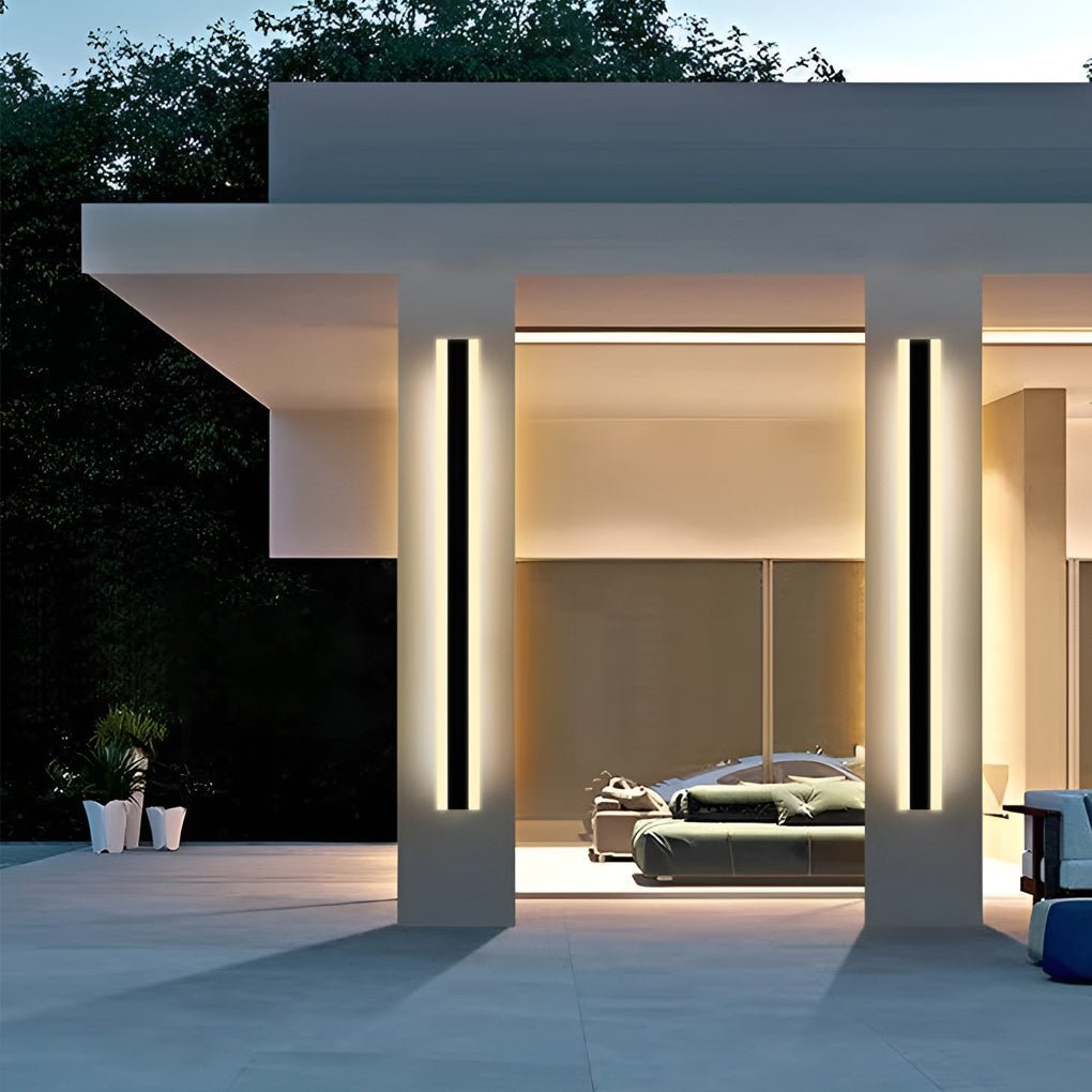 Linear LED wall light for outdoor security lighting along a wall — Casa Norex
