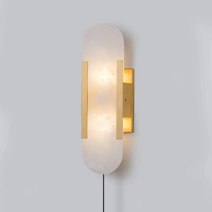 Natural alabaster veining close-up - Geometric Harmony wall lamp by Casa Norex