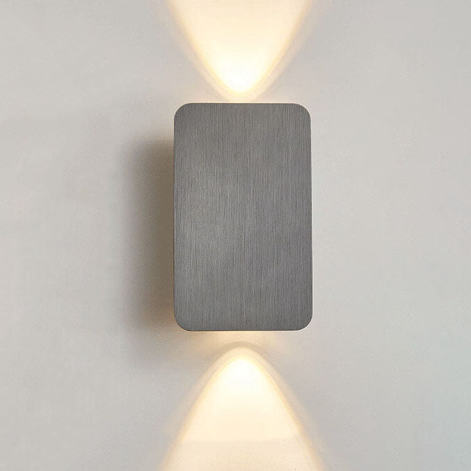 Wall sconce in gray finish detail — Casa Norex