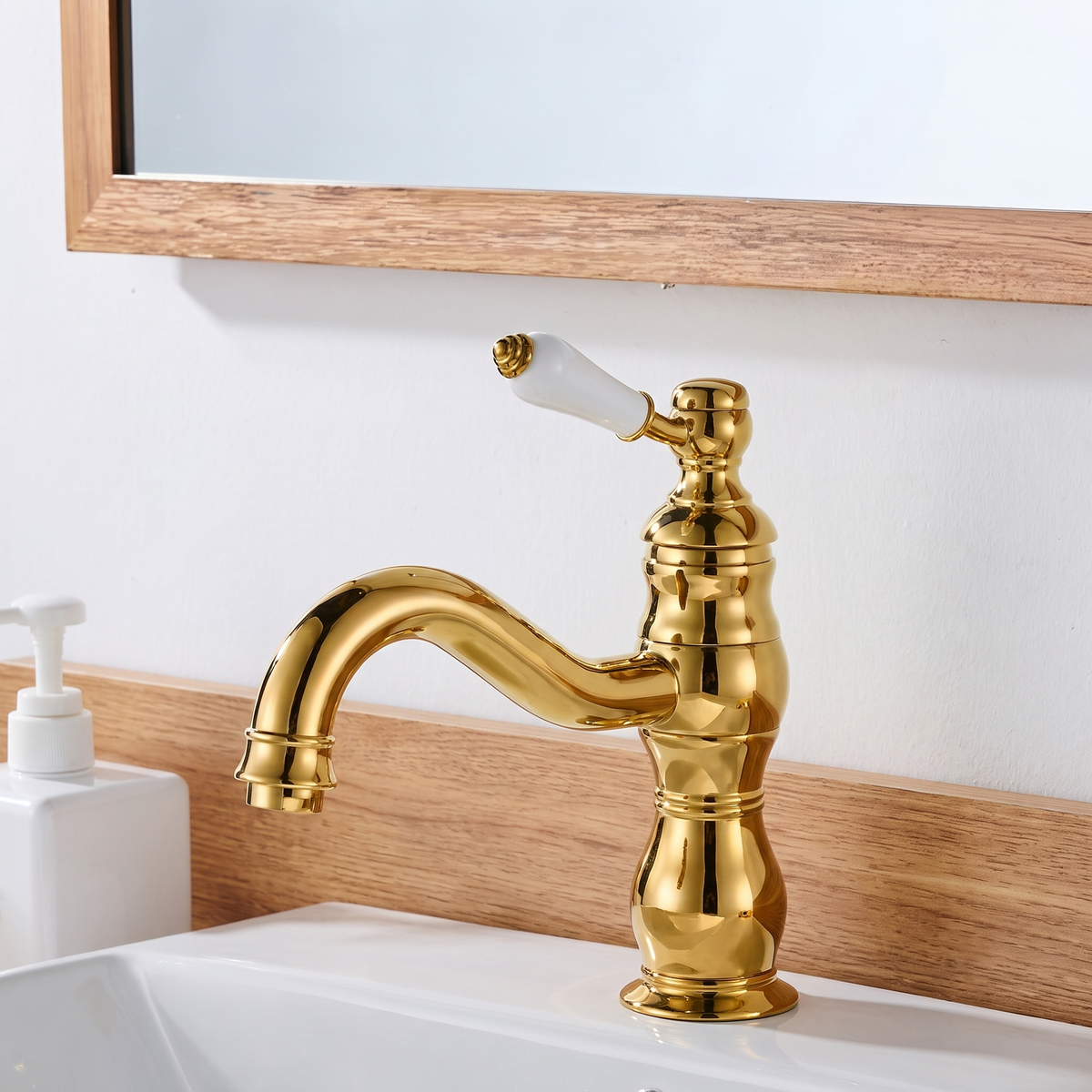 Kiruna Antique Vessel Sink Faucet - Gold 5.1in