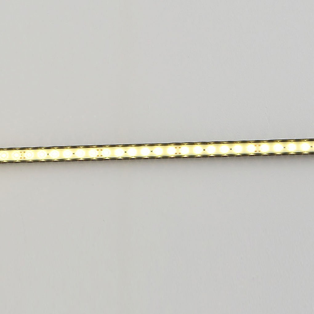 Sable slim linear light under a step lip | Casa Norex