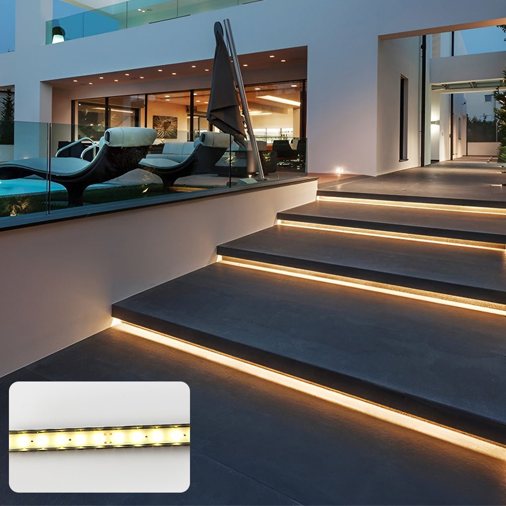 Outdoor step light Sable, linear LED light for a guardrail and stairs | Casa Norex