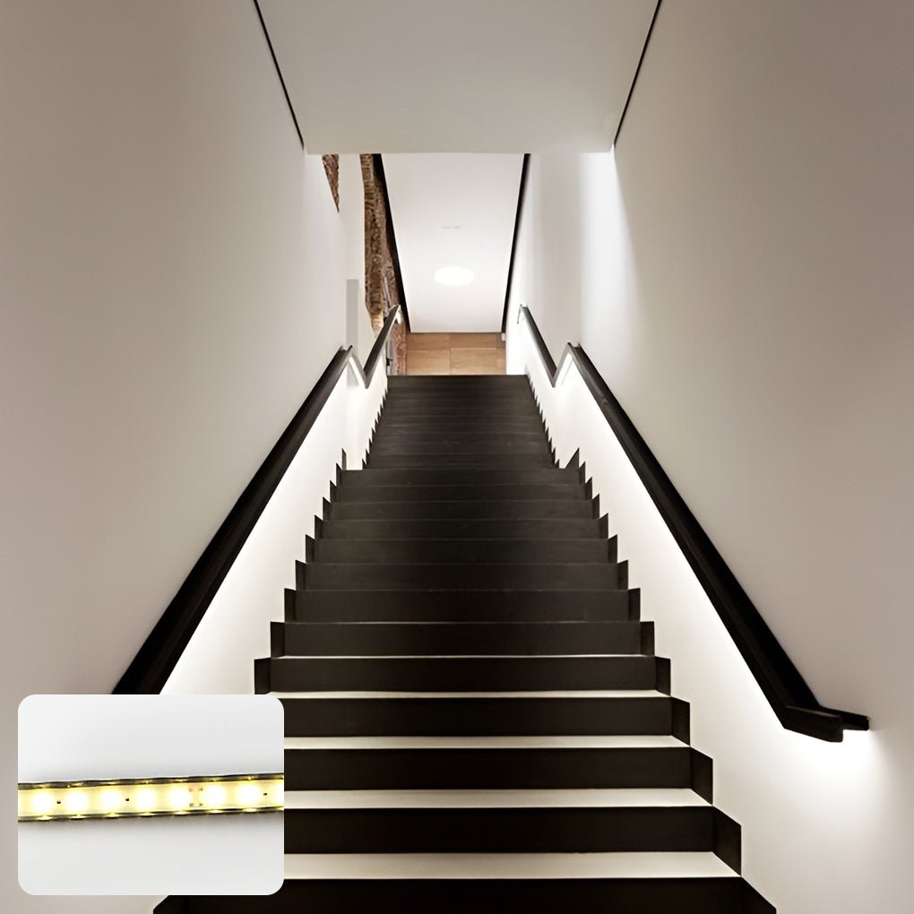 Sable warm light on stair treads | Casa Norex