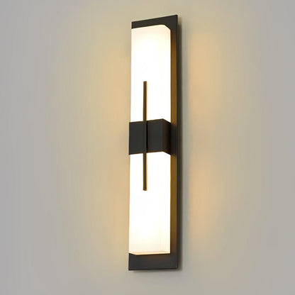 Tall rectangular outdoor wall light with focused light on building wall | Casa Norex