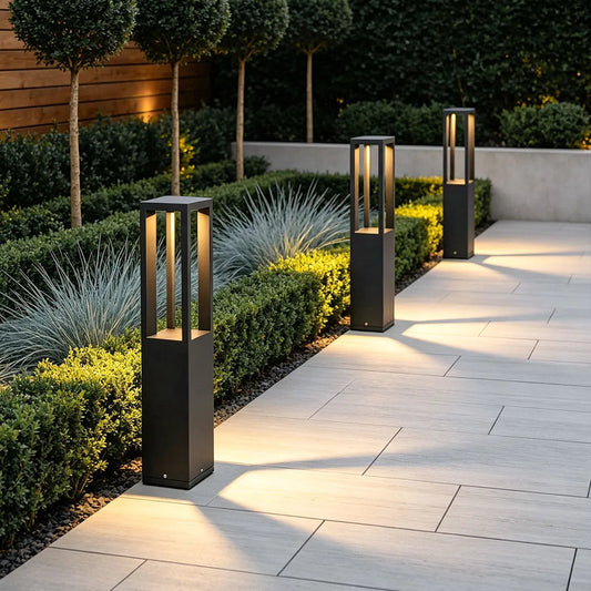 Black aluminum LED garden bollard light led bollard garden lights paved walkway hedges — Casa Norex