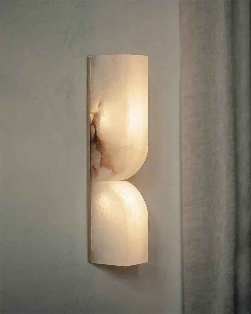 LightsStory Artisanal Alabaster Wall Sconce - Geometric Relief