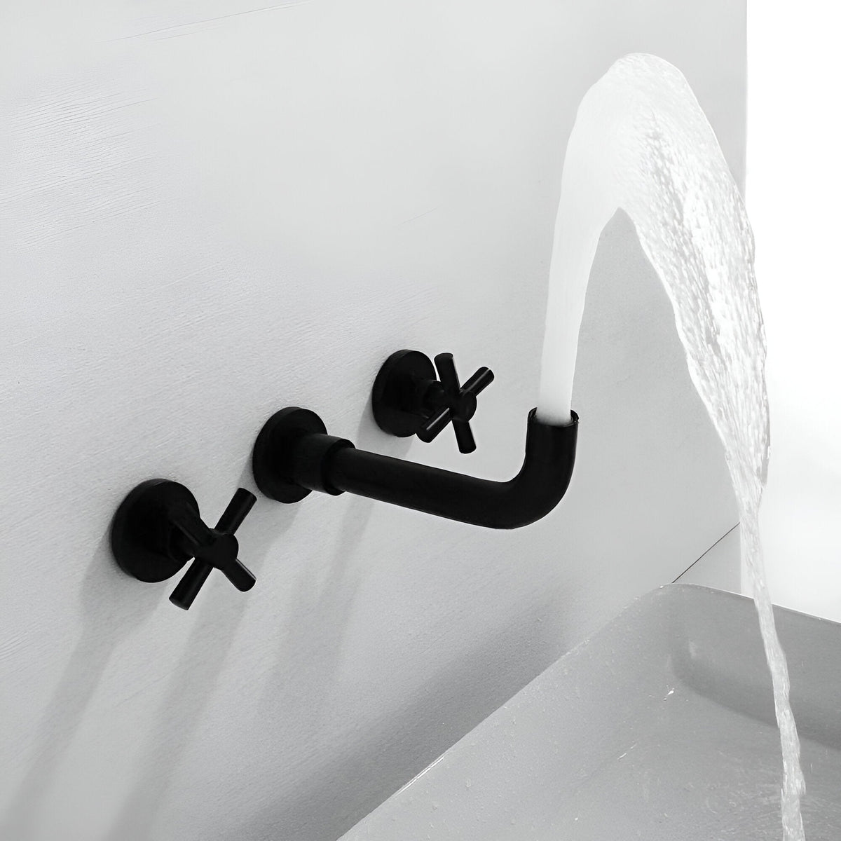 Rotare Wall-Mounted Bathroom Faucet base plate detail — Chrome finish — Casa Norex