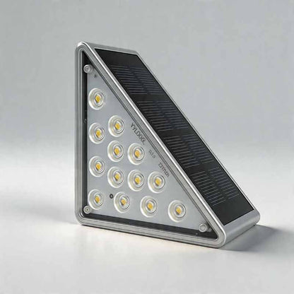 Vertex Triangle Solar Step Light, product view 3