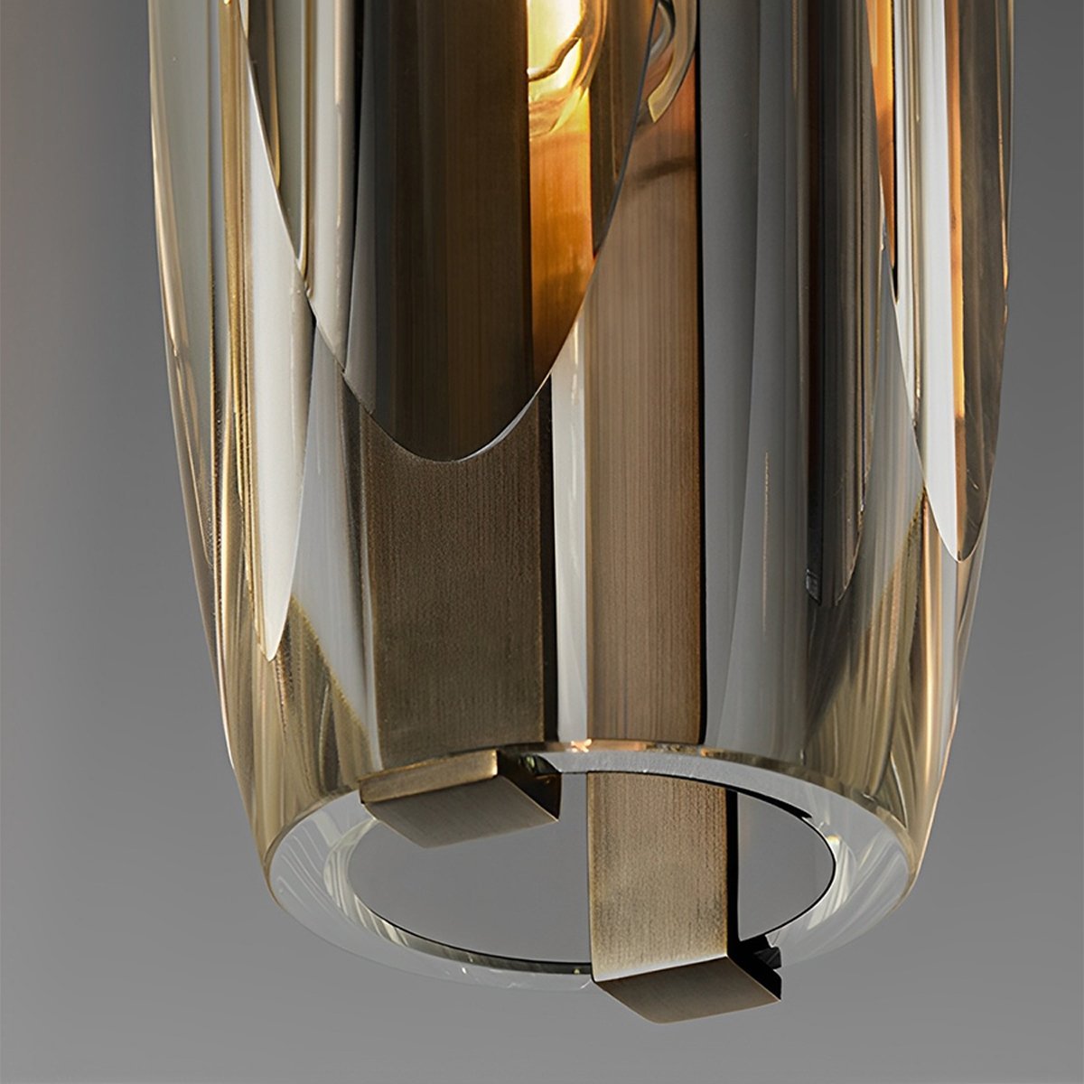 Close-up of K9 crystal facets on pendant light — Casa Norex