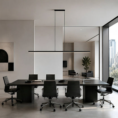 Close-up of aluminum strip and acrylic diffuser on linear pendant light | Casa Norex
