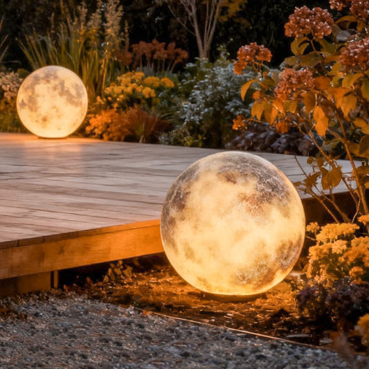Selene moon light on a patio deck — Casa Norex